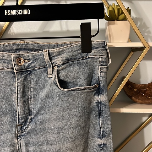 Skinny Regular Waist Shapewear Jeans - Picture 2 of 5